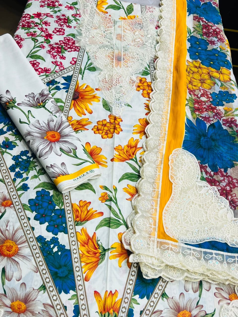 Maria B Lawn 3PC Unstitched Suit with Chiffon Ready-to-Wear Dupatta - D#J6012 (White/Yellow Floral)