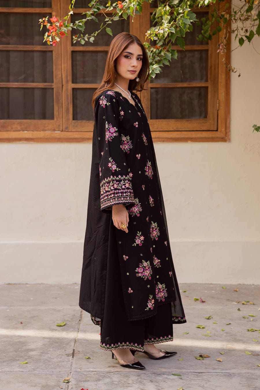 Batik Premium Luxury Lawn 3PC Embroidered Unstitched Suit - D#1120 (Black Floral)